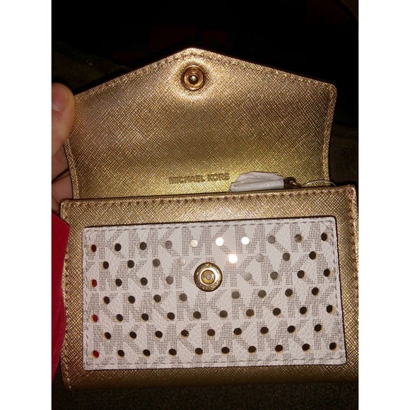 Brand new!!  Michael Michael Kors MD Card holder - Picture 3 of 6
